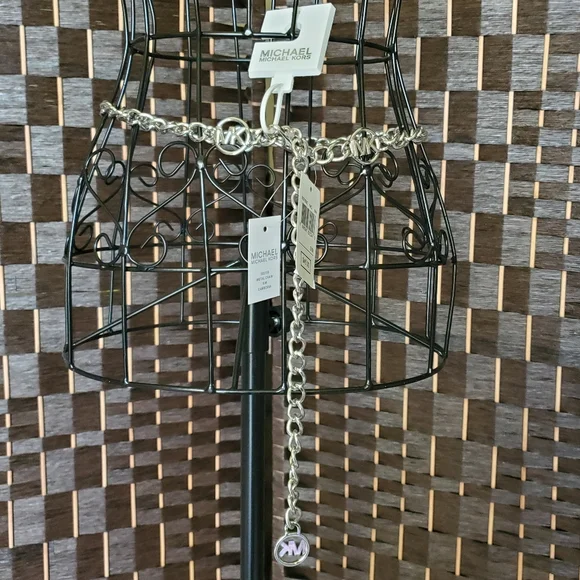 Last One Michael Kors Silver Logo Chain Belt - Picture 3 of 5